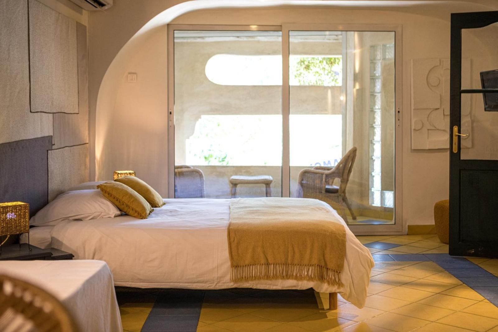 In Provence Hotel - Experience Atypique Venelles Exterior photo