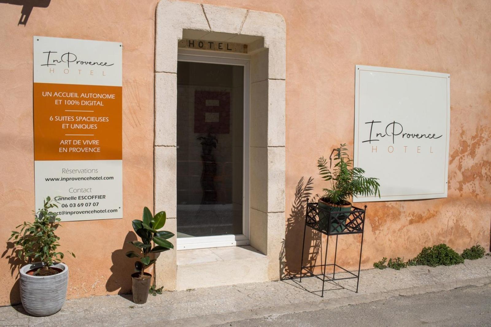 In Provence Hotel - Experience Atypique Venelles Exterior photo